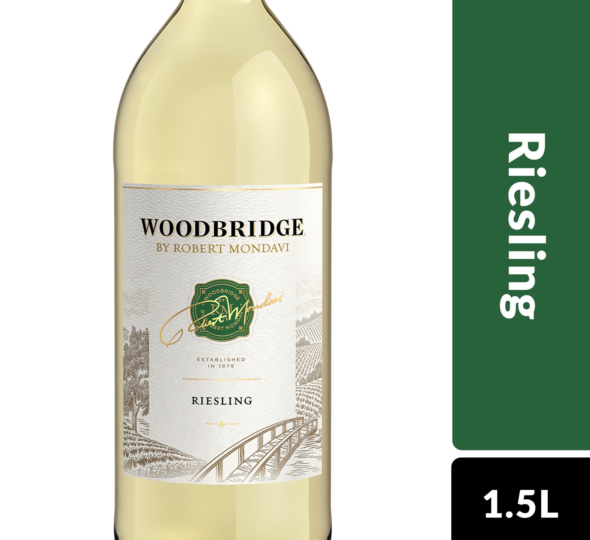 WOODBRIDGE RIESLING