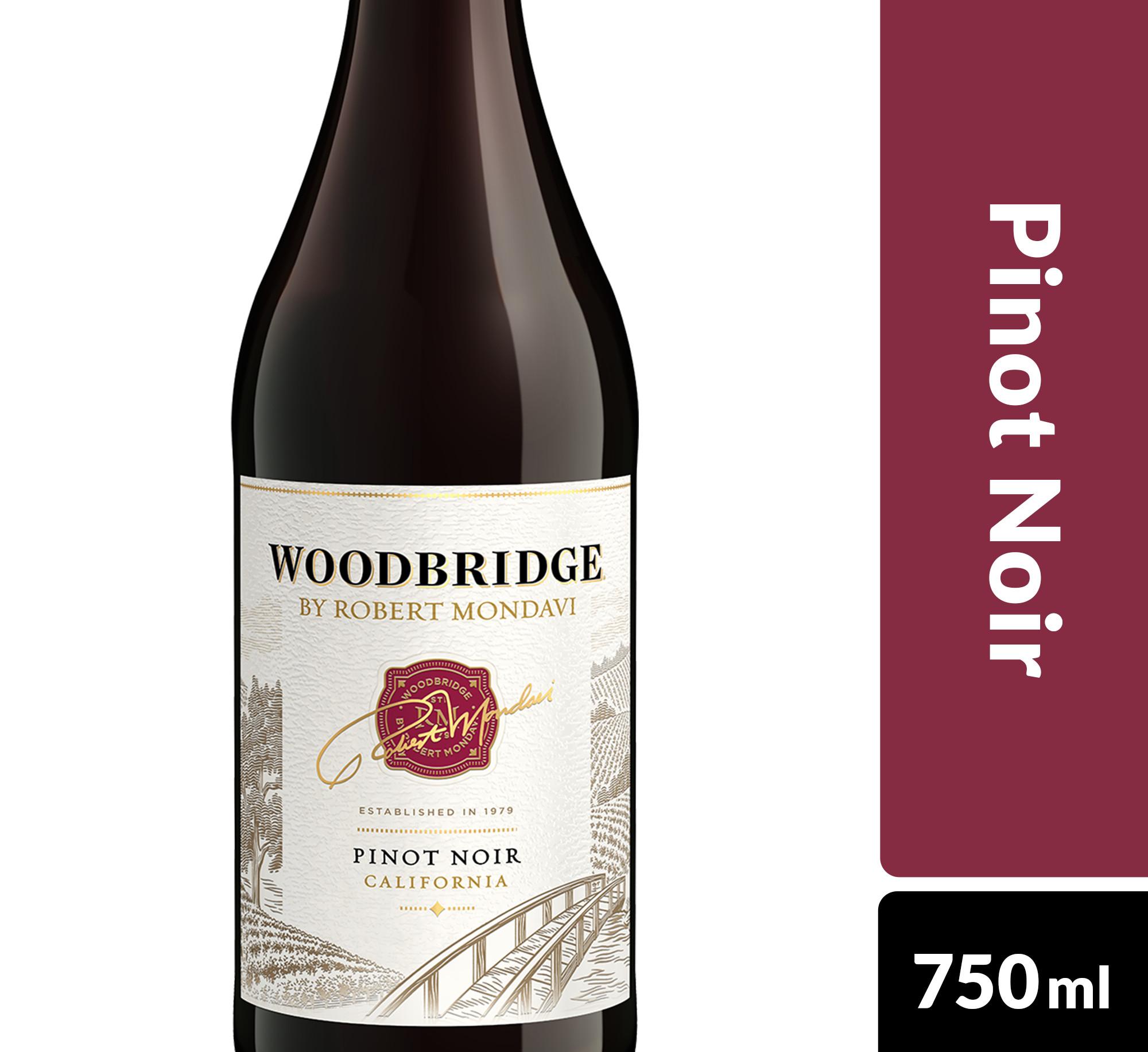 WOODBRIDGE PINOT NOIR